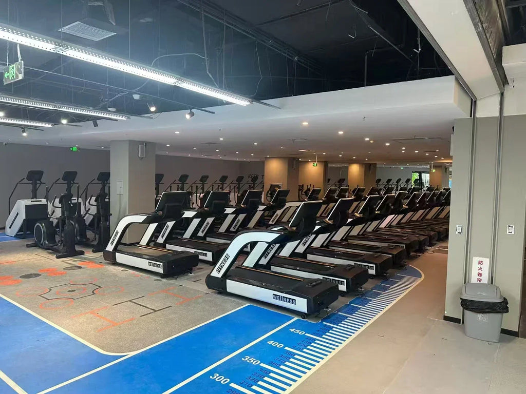 Commercial High Quality Intelligence Treadmill Running Machine Electric Treadmill Gym Sports Fitness Machine - GilloServ