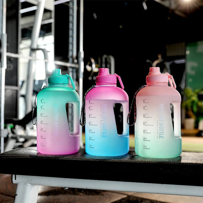 2.2Liters Large Capacity Cup//Fitness Gallon Straw Big Water Bottle - GilloServ