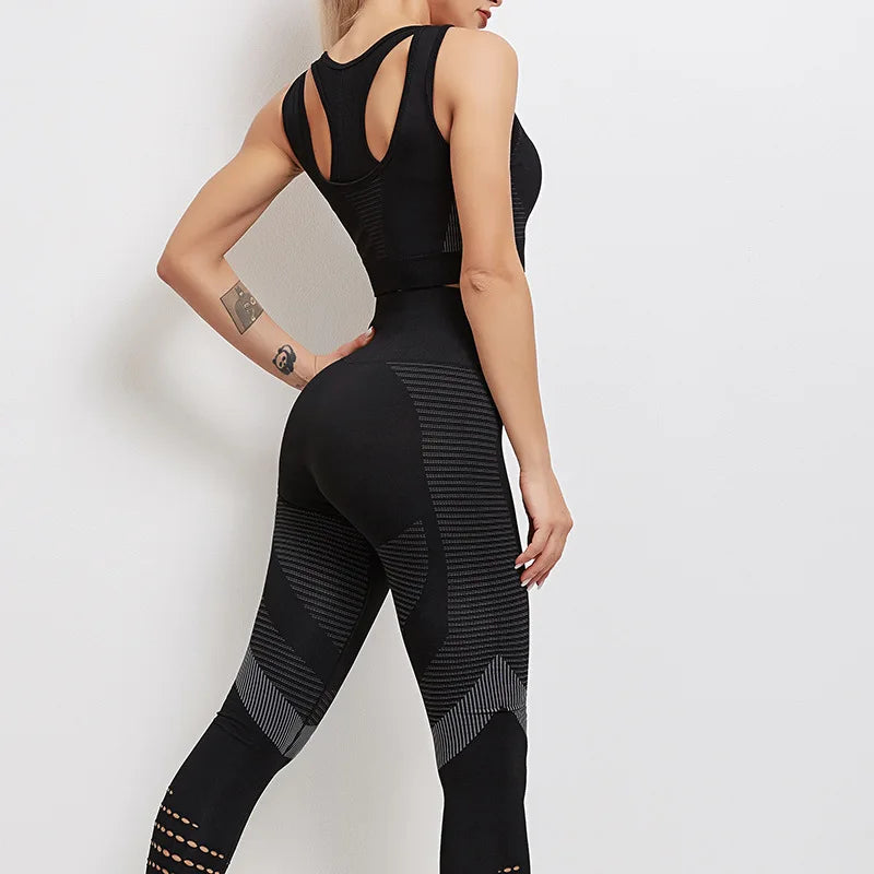 Seamless Yoga Sets Sports Fitness High Waist Hip-lifting Trousers - GilloServ