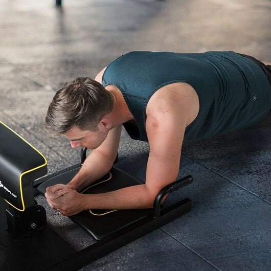 8-in-1 Home Gym Multifunction Squat Fitness Machine - GilloServ