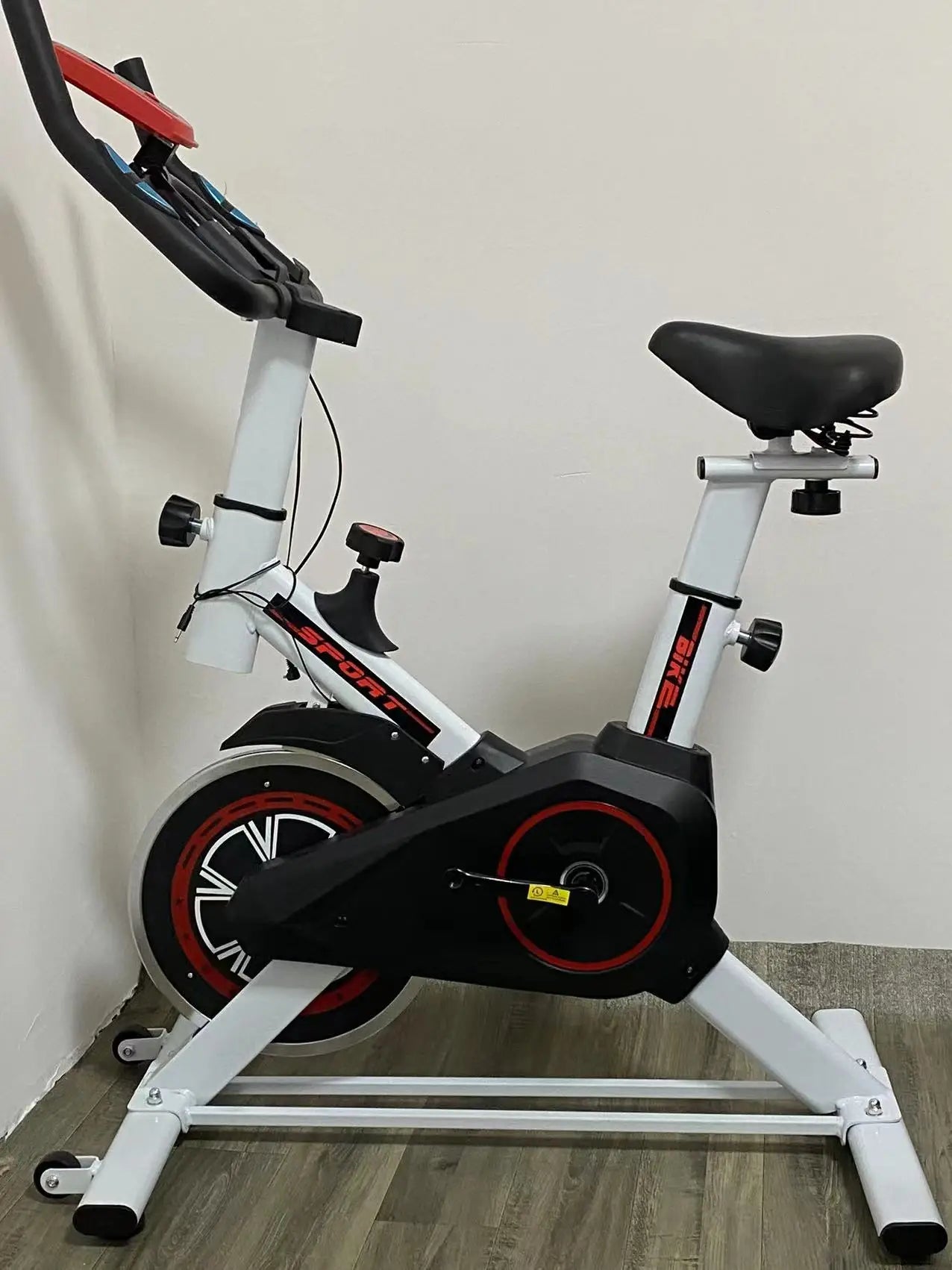 Spinning Bike Stationary Bicycle Cardio Indoor Adjustable Professional Spinning Bike Exercise Gym Equipment - GilloServ