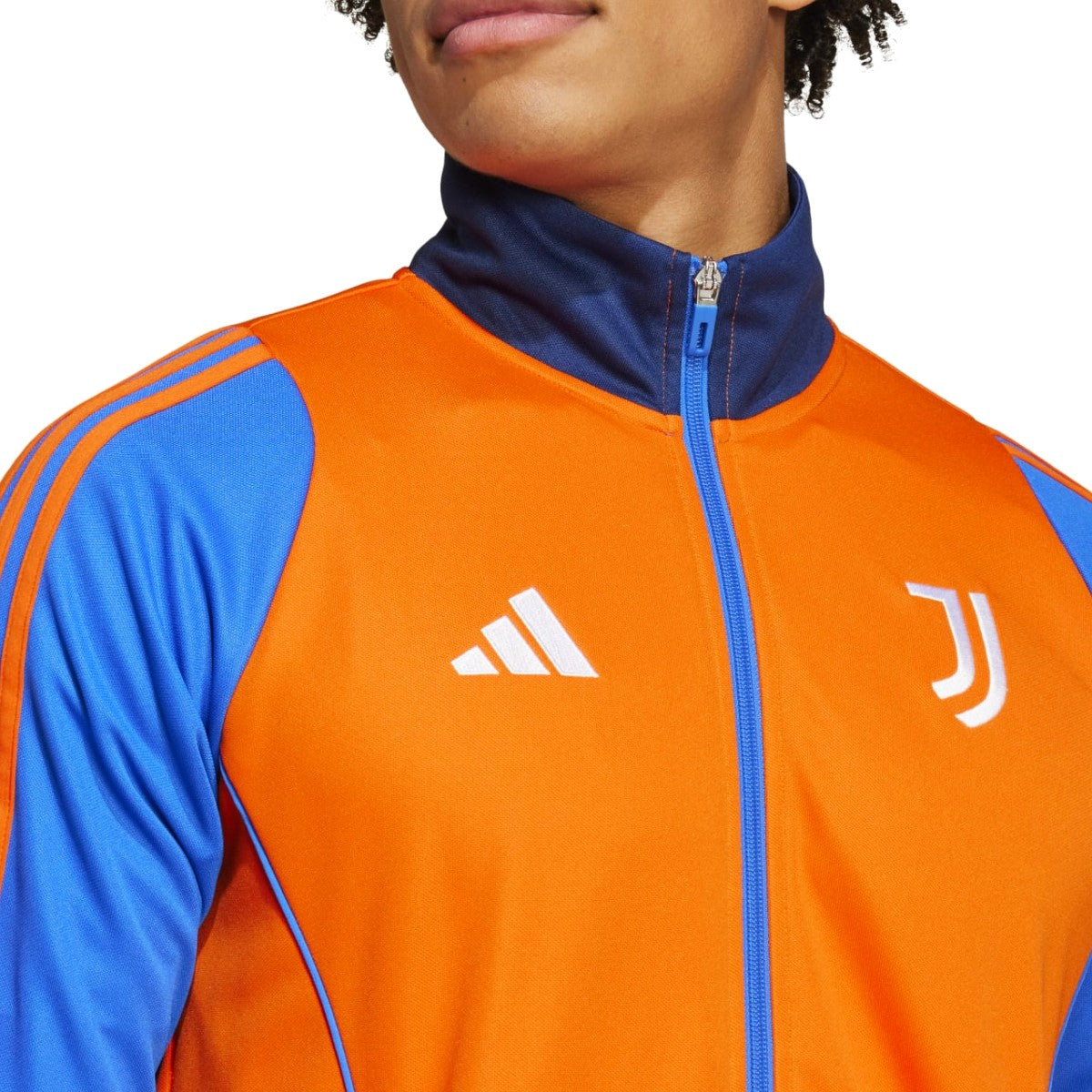 Juventus training bench Soccer tracksuit - GilloServ