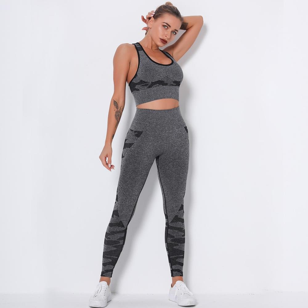 Seamless Yoga Fitness Set Women Sportswear - GilloServ