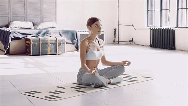 Yoga Mat – 6mm Extra Thick, Travel-Friendly & Eco-Conscious - GilloServ