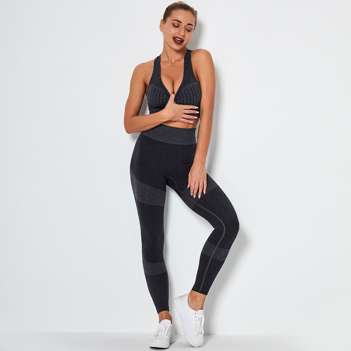 Seamless Yoga Fitness Set Women Sportswear - GilloServ