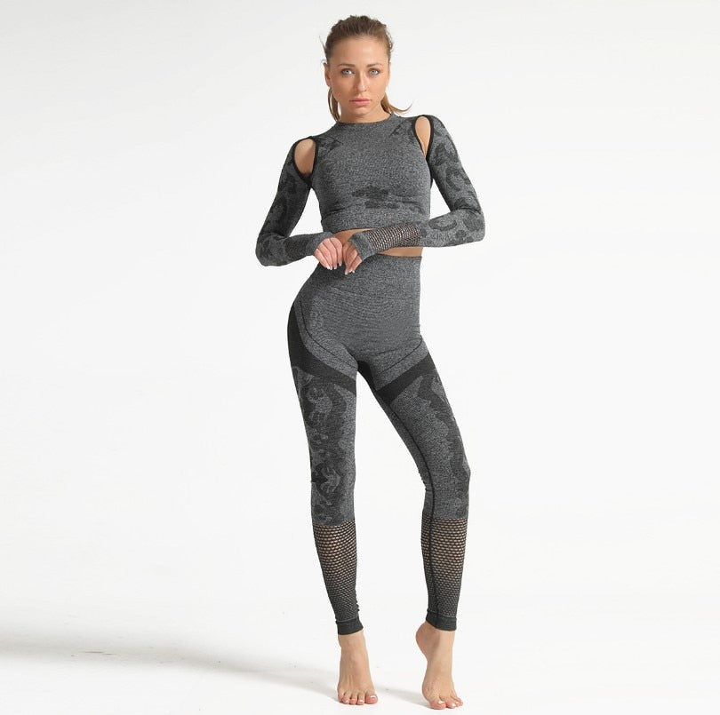 Seamless Camo Print Sports Yoga Set - GilloServ