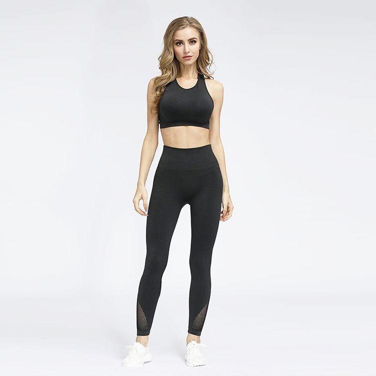 Seamless Sports Yoga Set Gym Fitness Running Tracksuit - GilloServ