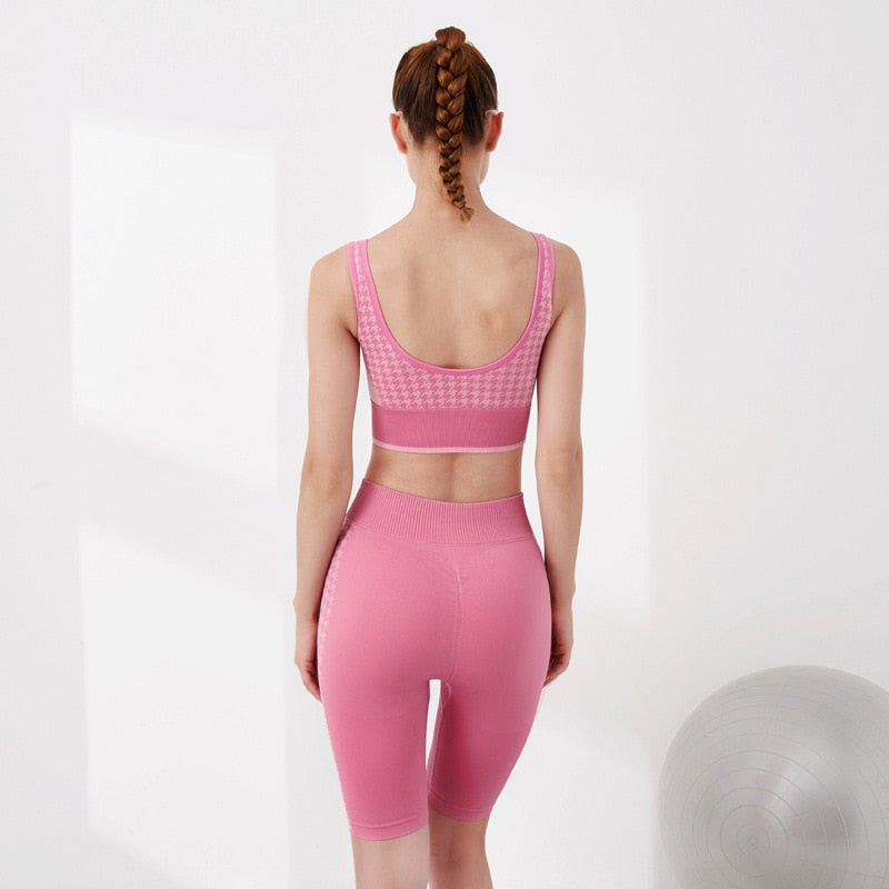 Seamless Yoga Set Workout Push Up Gym Fitness Tracksuit Bra Tank Crop Top Shorts Outwear Running Suit Fasshion Two Piece Set - GilloServ