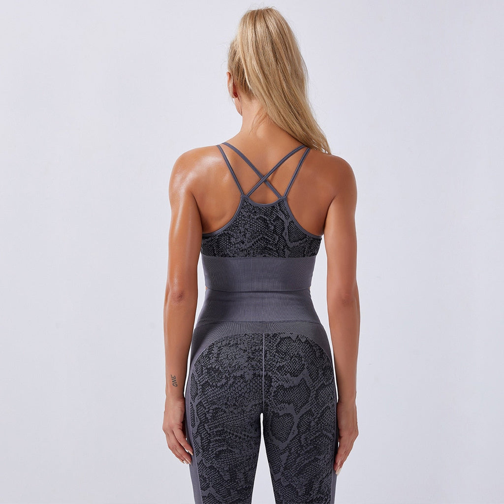 Seamless Snakeskin Patchwork Yoga Suit Gym Fitness Sports Tracksuit Tank Crop Top Hips Lifting Leggings Fashion Outdoor Suit - GilloServ