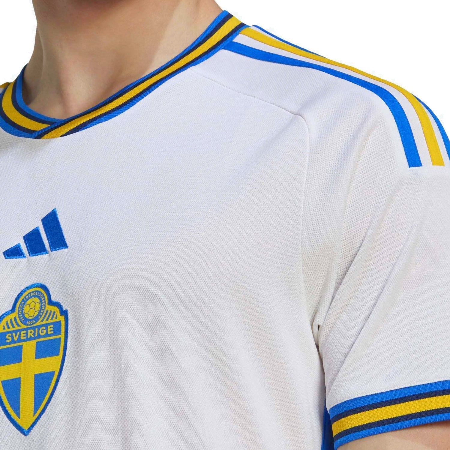 Sweden national team Away soccer jersey 2022/23 - Adidas-4