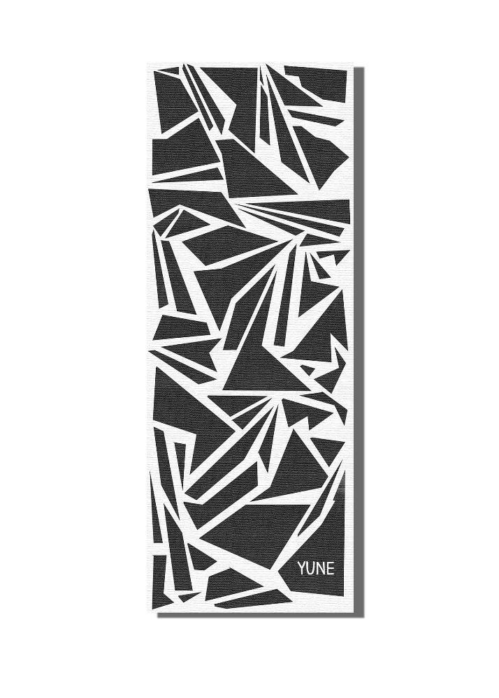 Shadow Yoga Mat – 6mm Non-Slip, Eco-Friendly & Latex-Free (Black/White) - GilloServ